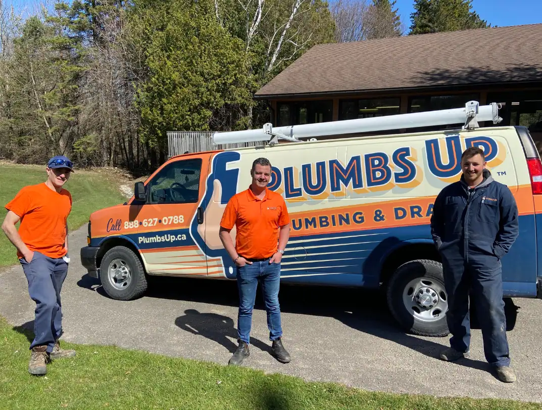 Plumbs-Up-Plumbing-And-Drains-Three-Man-Plumbing-Team