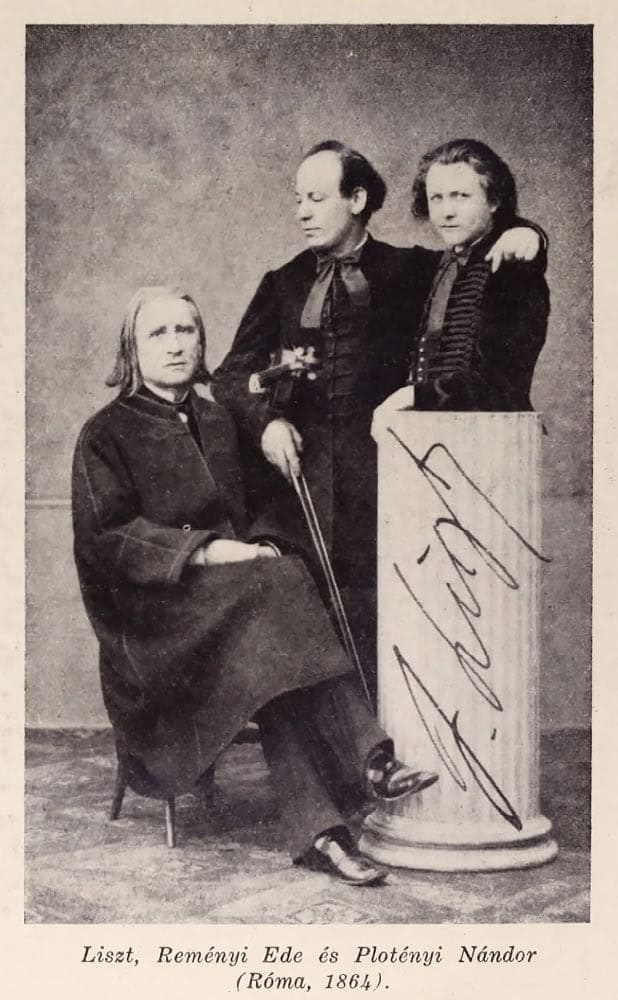 Меморіальна фотографія Ліста, Реміньї Еде та Плотеній Нандор, 1864 рік.