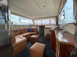 Motoryacht Interior P105 19 meters 12 person capacity Yacht Rental with Premionly.com in Istanbul