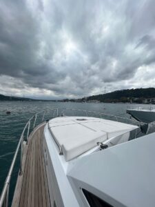 Motoryacht Interior P106 19 meters 12 capacity Best Yacht Rental with Premionly in Istanbul