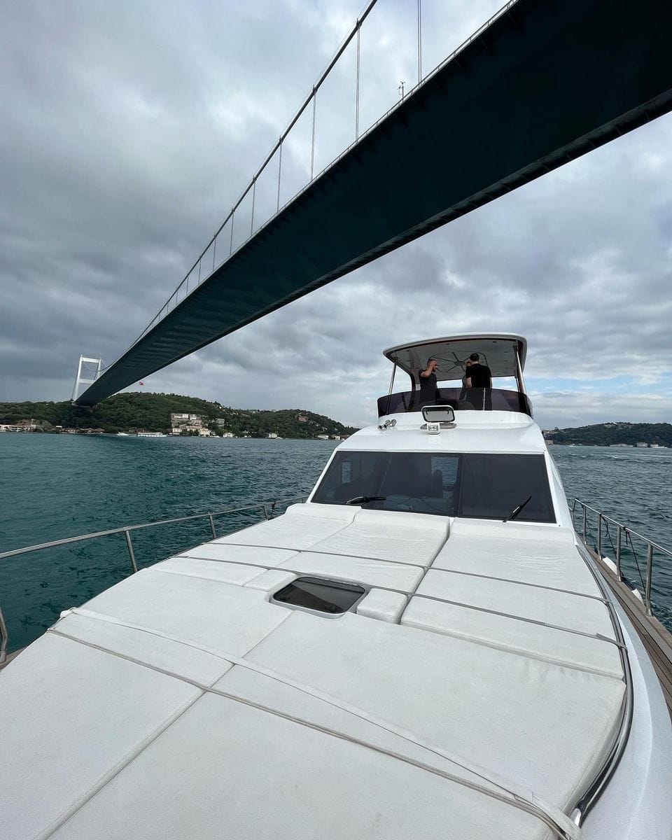 Motoryacht Interior P106 19 meters 12 capacity Best Yacht Rental with Premionly in Istanbul