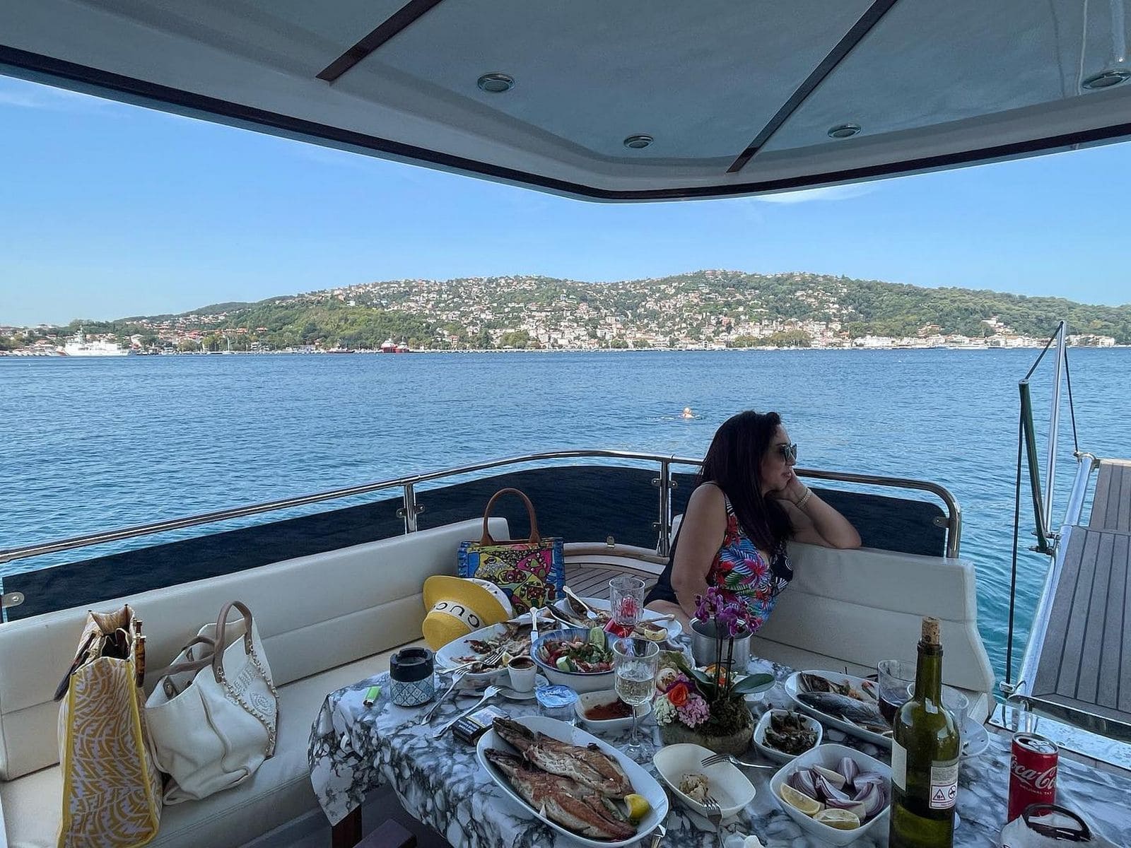 Motoryacht Interior P106 19 meters 12 capacity Best Yacht Rental with Premionly in Istanbul