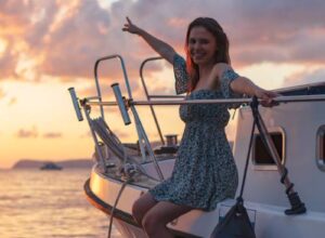 Yacht rental for bachelor parties with stunning sunset views and luxurious amenities. Perfect for ce.