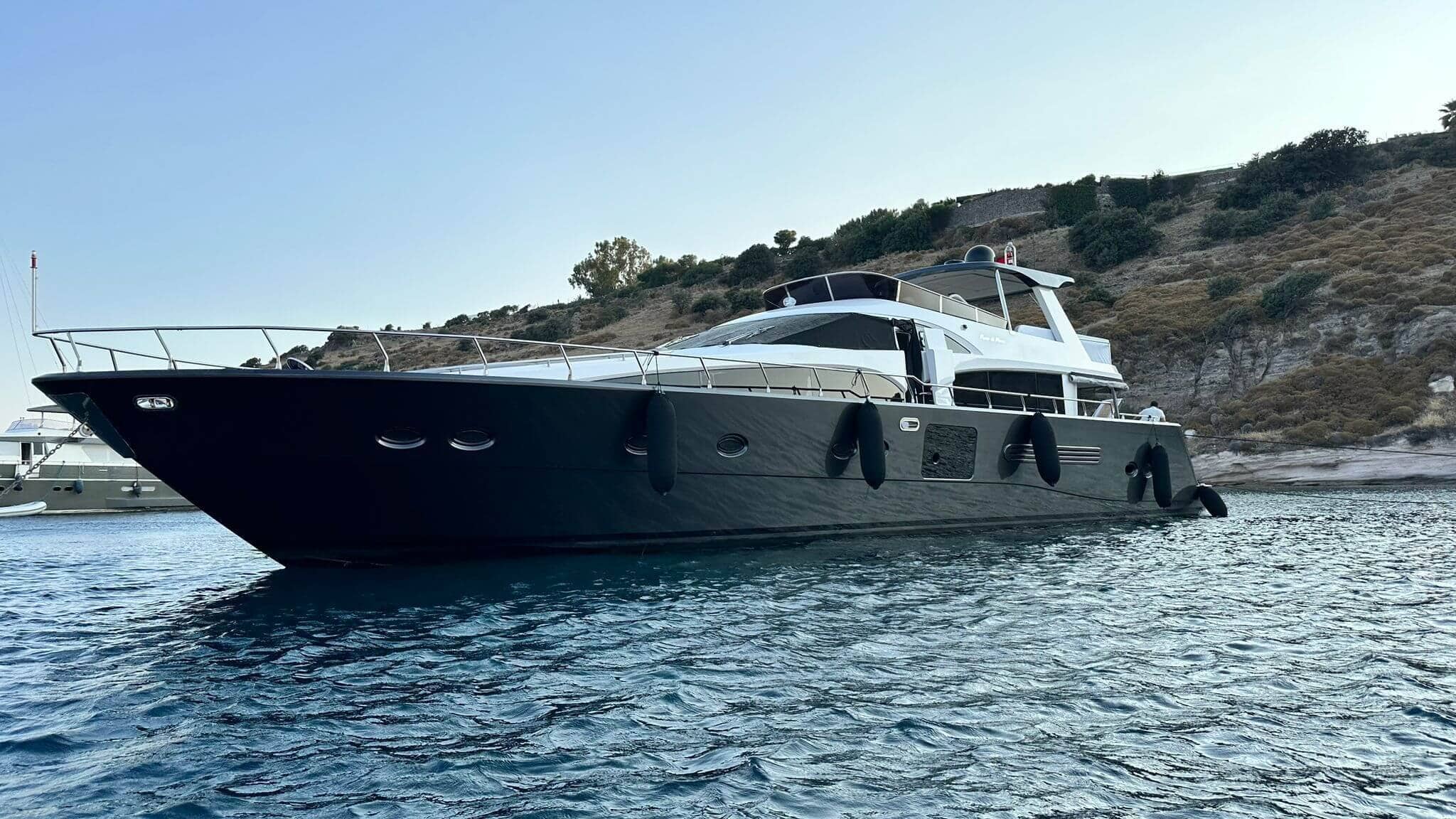Luxury motor yacht for rent in Greece, ideal for private charters and yacht rentals.