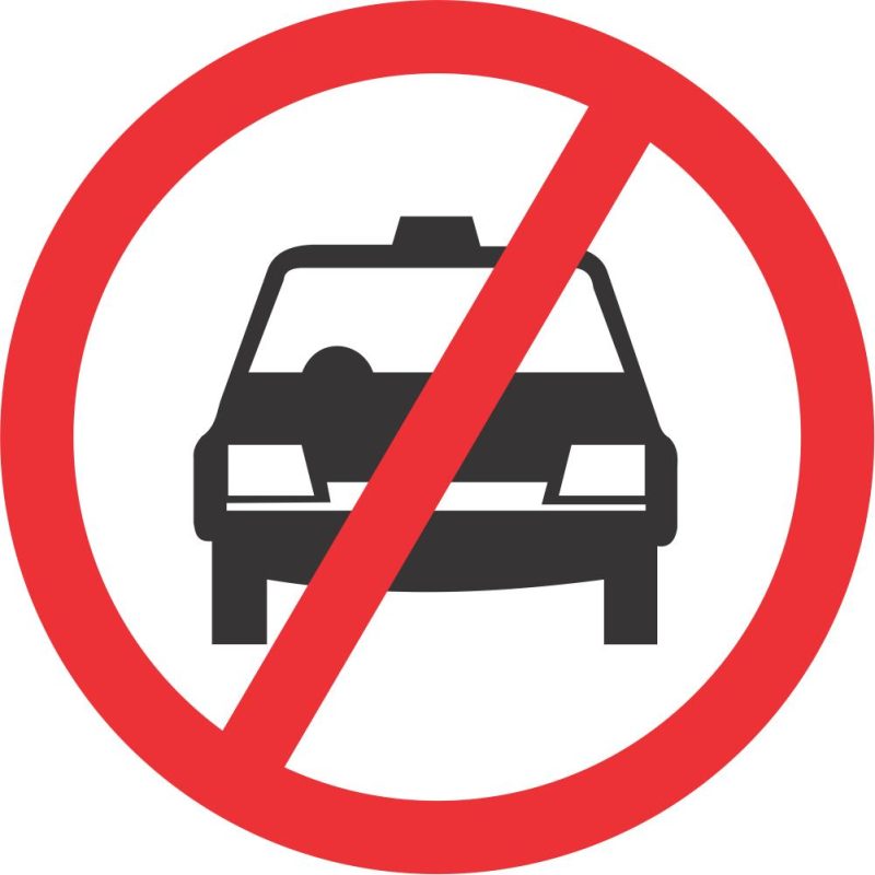 NO TAXIS ROAD SIGN (R224)