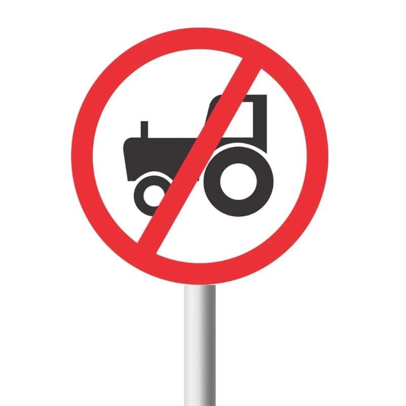 No Agricultural Vehicles road sign (R236)