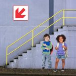 DIAGONAL RED ARROW SAFETY SIGN (FB1.1) (7)