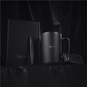 Alex Varga Elvarine Gift Set