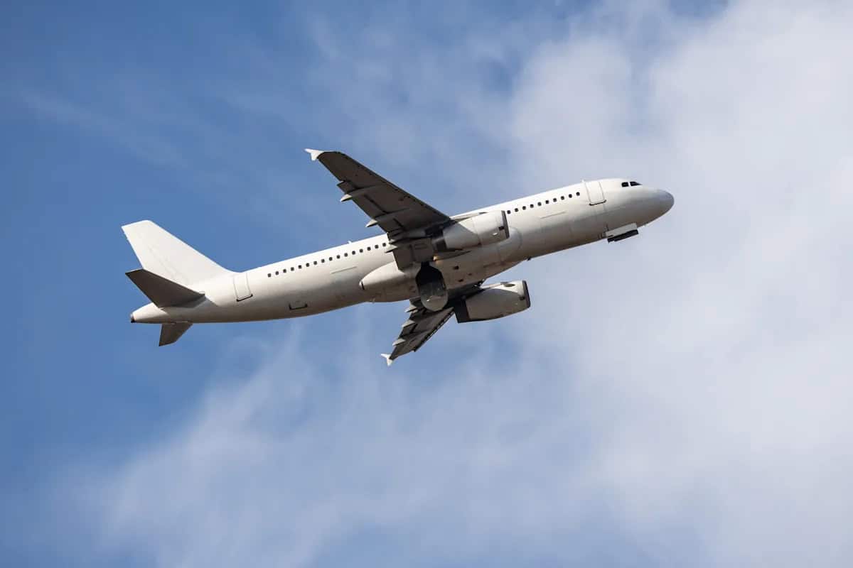 Source image reused from s.yimg.com.