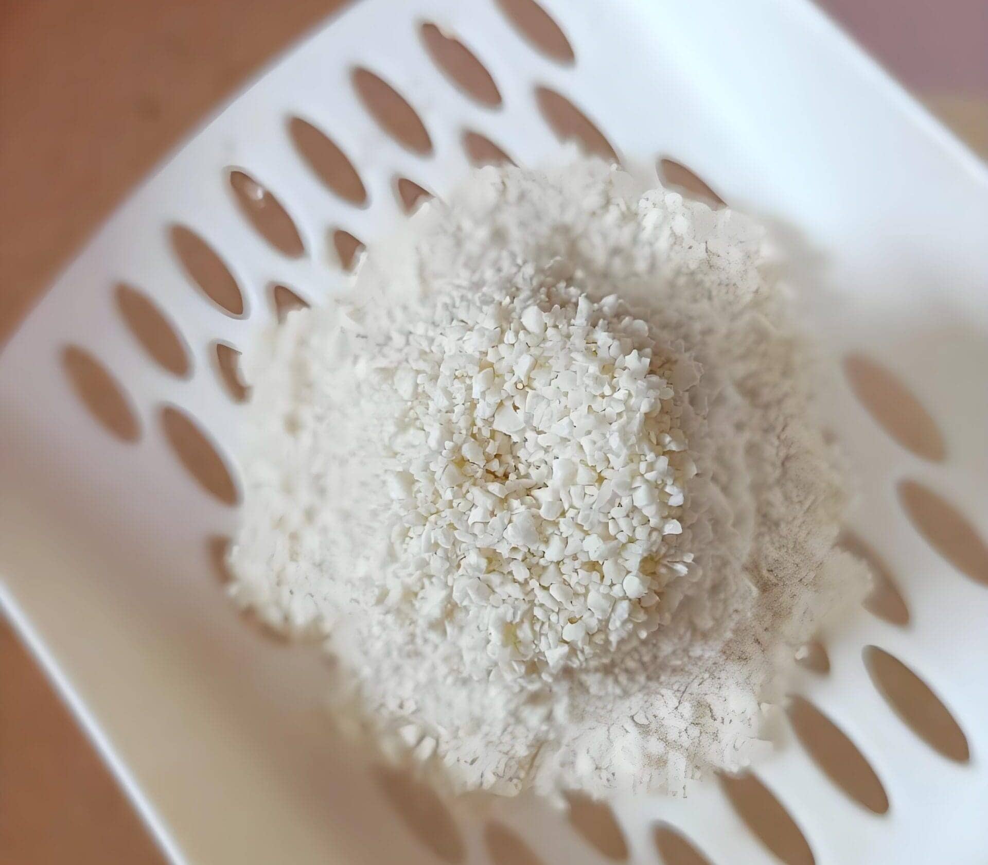 Natural Cassava Cat Litter in Eco-Friendly Packaging