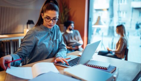 woman-book-laptop woman-book-laptop
