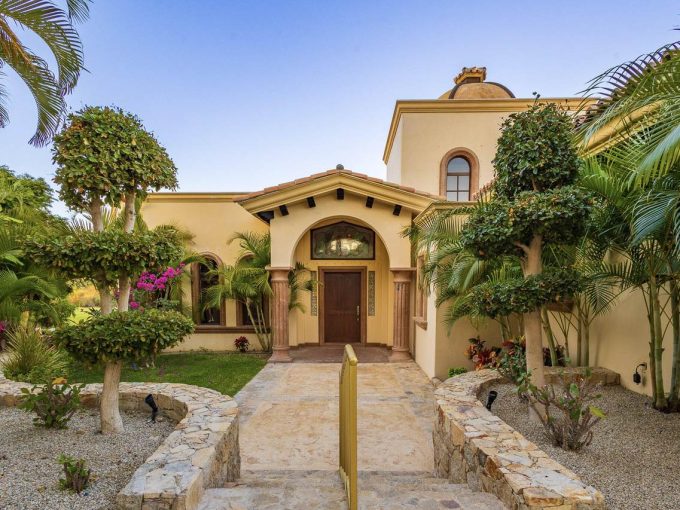 La Noria Real Estate 2 – Plc Real Estate