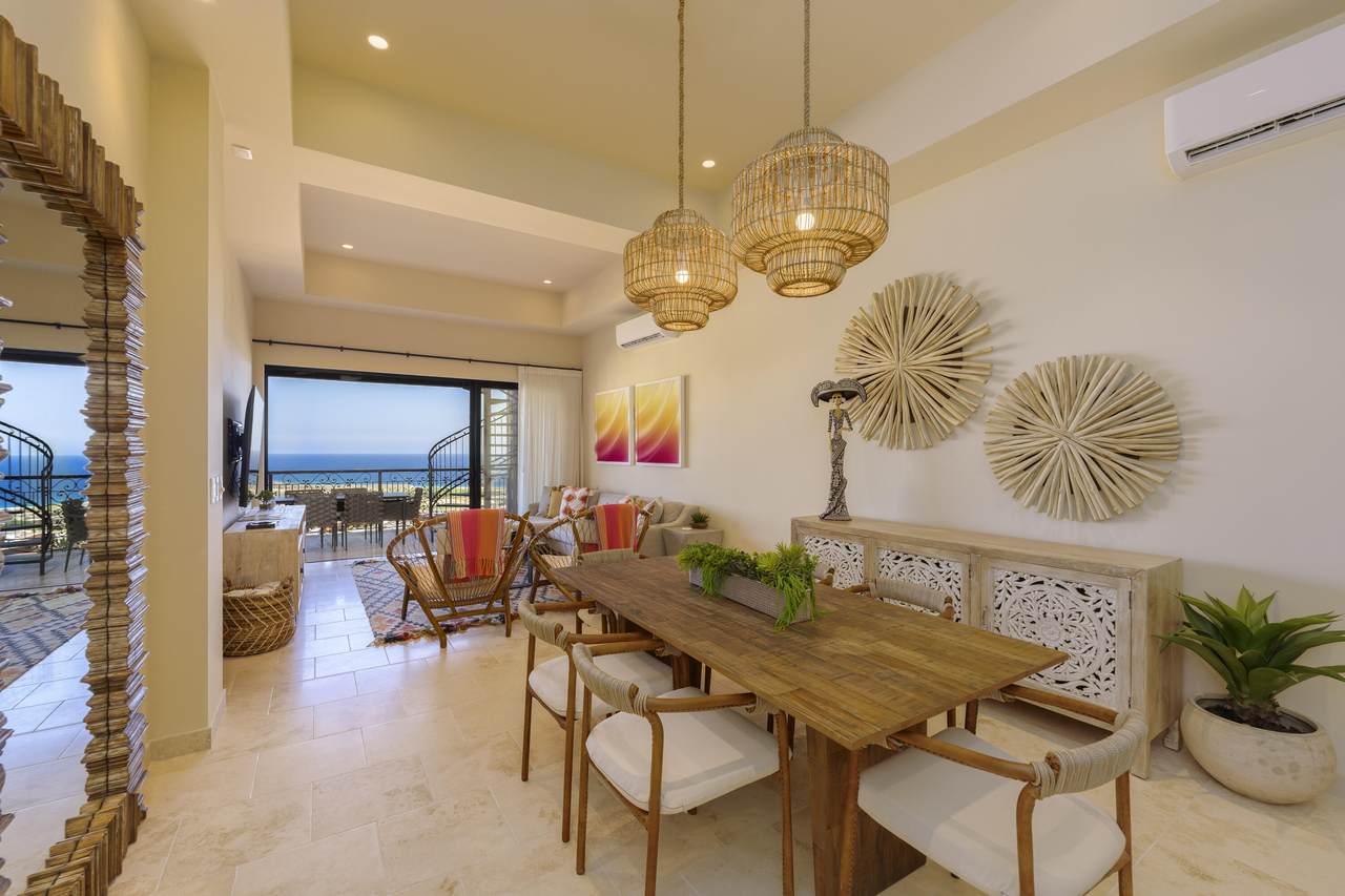 Quivira Los Cabos Luxury Villa With Ocean View, Modern Interior, And Elegant Decor.