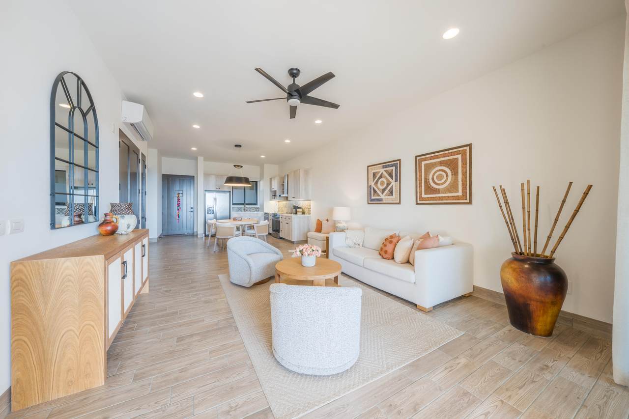 Quivira Los Cabos Luxury Villa With Ocean View, Modern Interior, And Elegant Furnishings.