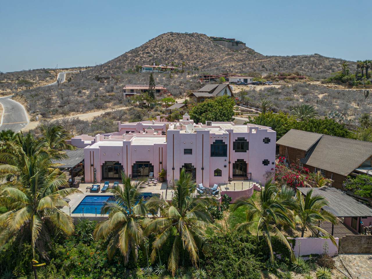 Quivira Los Cabos Villa With Ocean Views, Lush Landscaping, And Private Pool In 6 Colinas.
