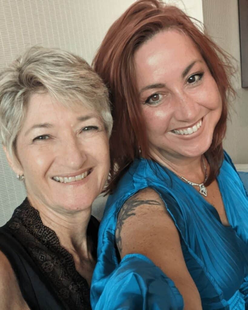 Claire & Andrea