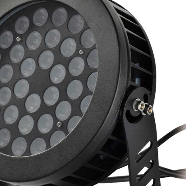 rc100 fl036r flood light 2