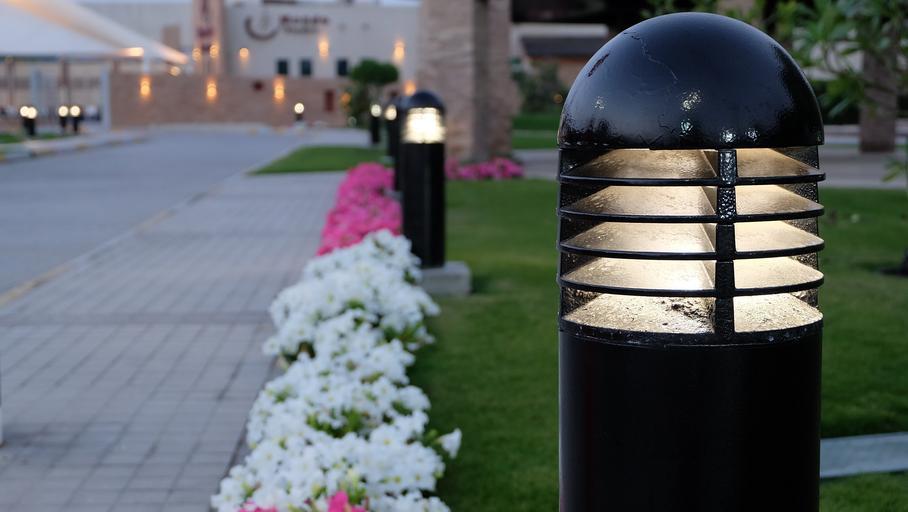 led residential bollard lights