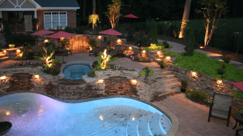 Low-voltage landscape lighting