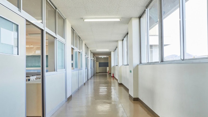  batten light in the corridor