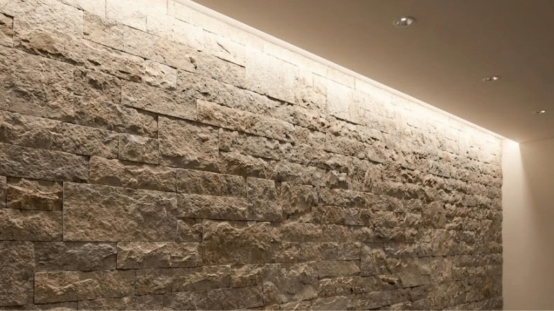 Stone wall's wall washing lighting