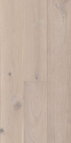Light oak hardwood flooring in Galway for elegant home interiors.