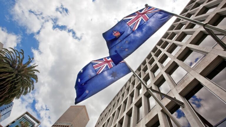 apra-targets-reinsurance-costs-and-regulatory-burden-in-2025-26-plan