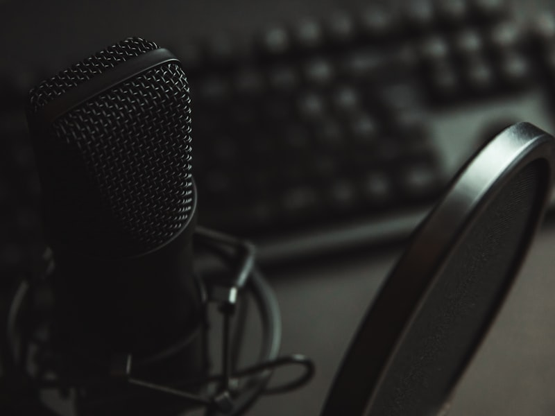 Shure MV7 USB Microphone