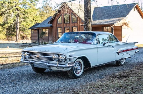 1960 Chevrolet Impala Sport Coupe 4-Speed