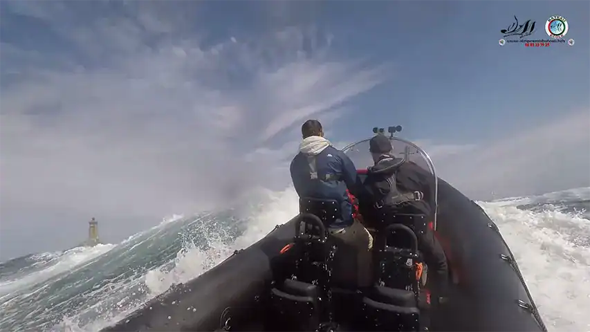 Retrospective 2023 How to drive a boat in rough water @ RIBs ONLY - Home of the Rigid Inflatable Boat