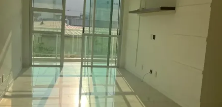 Apartamento de 2 Quartos no Le Parc Barra — Pronto