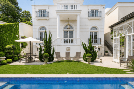 Jardim Pernambuco e o que explica mansões acima de R$ 100 milhões no Leblon