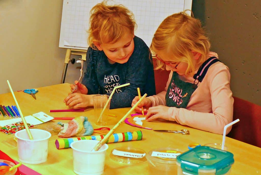 Knutselen in Museum Giethoorn ’t Olde Maat Uus