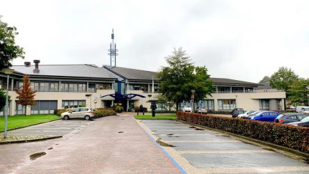 Gemeentehuis - foto Dirk Brans