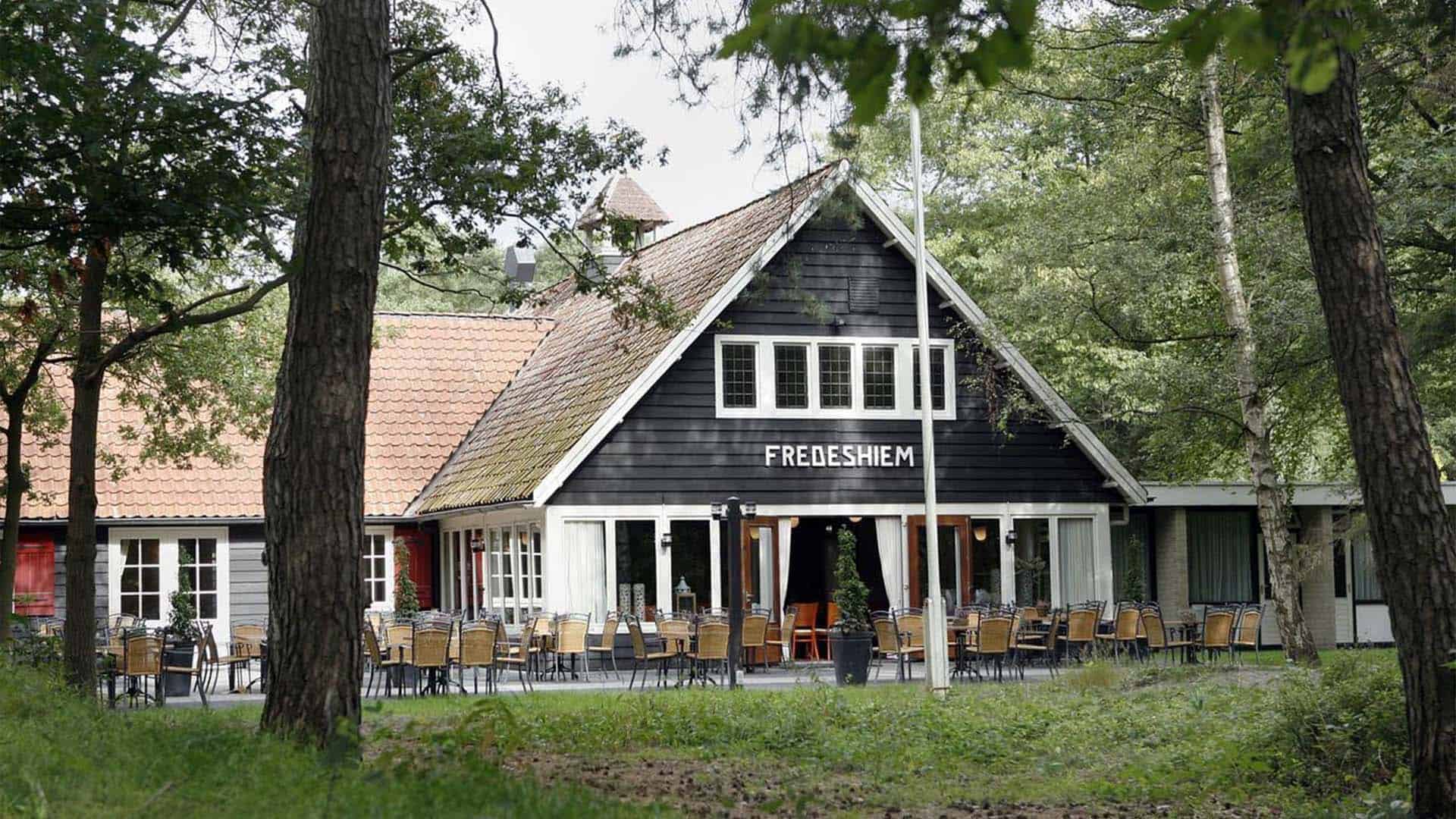 Hotel-en-vakantiehuizen-Landgoed-Fredeshiem-De-Bult-Steenwijk