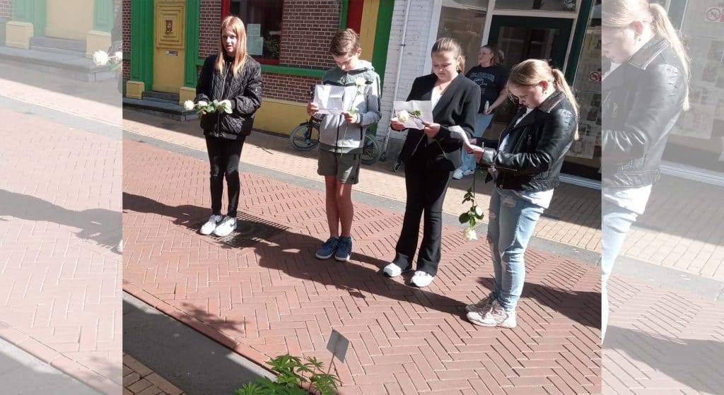 Stilstaan bij Stolpersteine