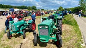 Meer dan 200 oldtimers waren te zien bij Camping 't Akkertien
