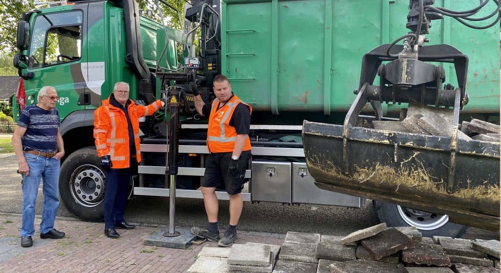 NK Tegelwippen start 21 maart: tegels maken plaats voor groen