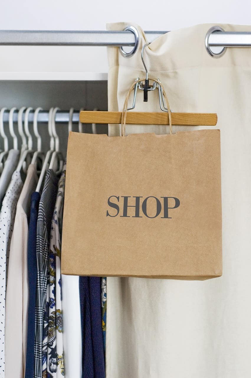 shopping-4011117_1280