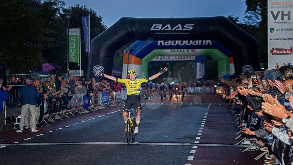 Edoardo Affini wint 56ste Spektakel van Steenwijk