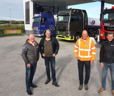 Presentatie waterstoftruck in Steenwijk - foto Piet Bosma