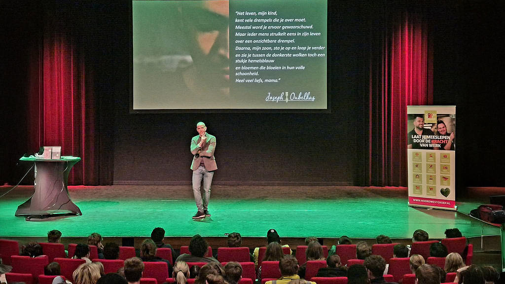 Joseph Oubelkas raakt 600 jongeren tijdens jubileumevent NoordWestGroep