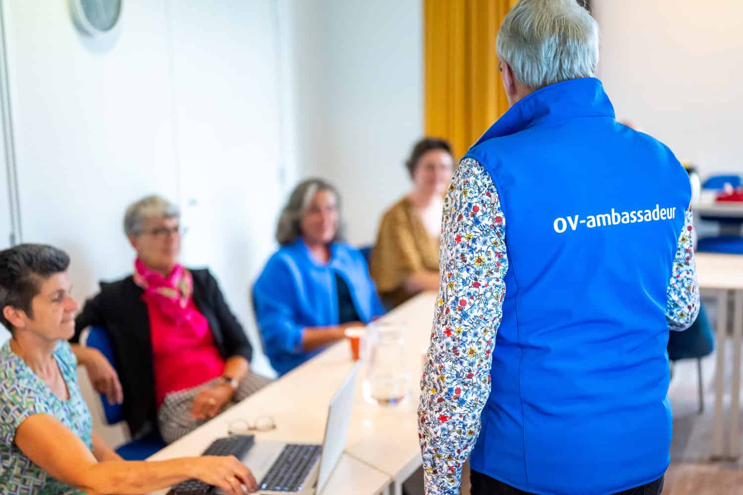 Ontdek de voordelen en het gemak van het openbaar vervoer