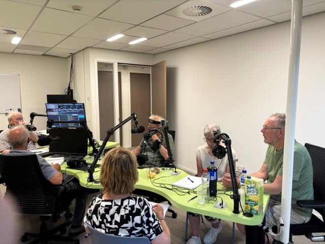 Singeliers viert 25 jaar streektaalmuziek op Radio Odrie