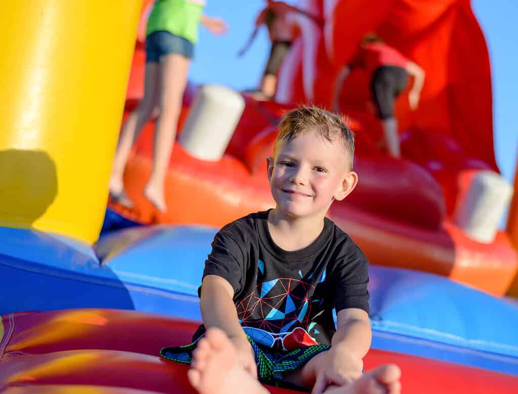 Binnenstad Steenwijk verandert in één grote speelplek tijdens Vestingfeest Fun for Kids