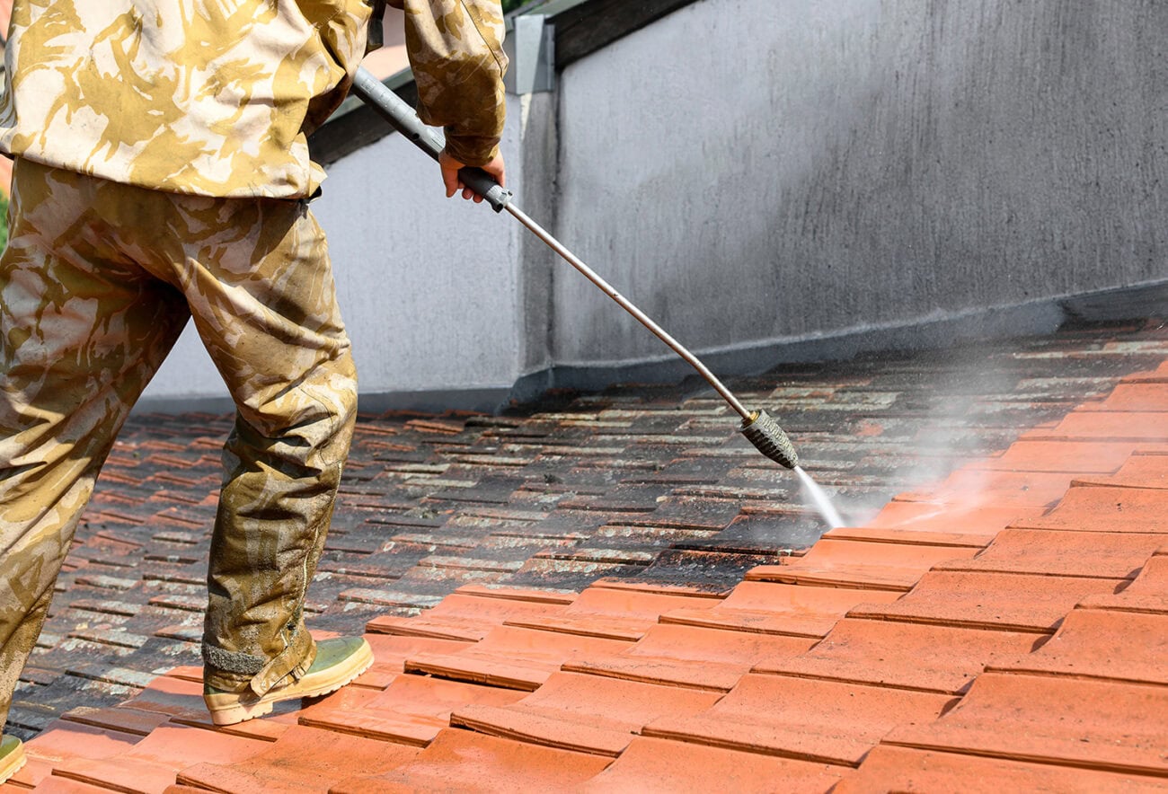 RubberRoofs Roof Cleaning 3 e1746797584251