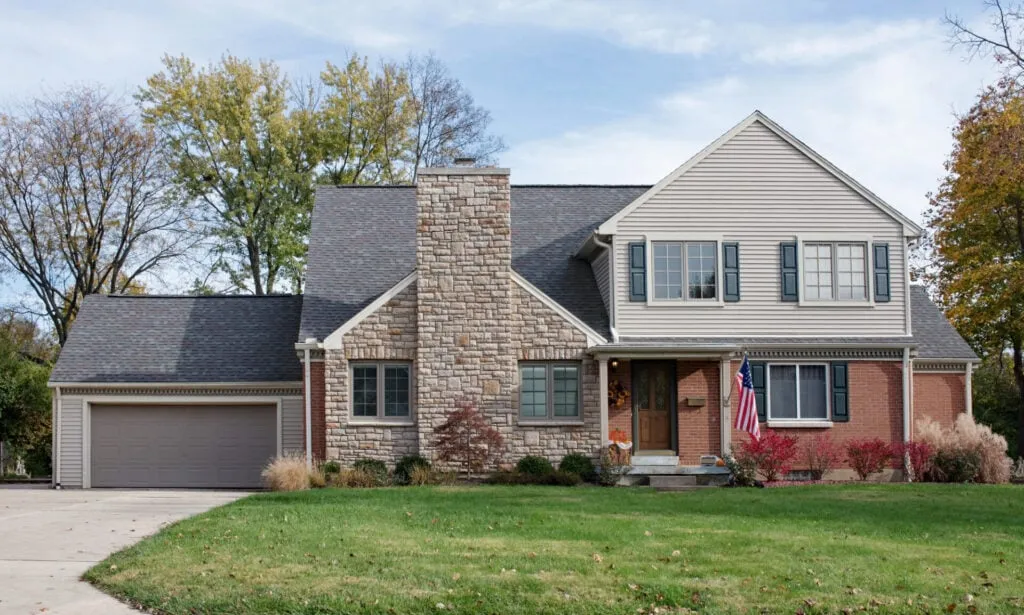 Single family home with a chimney