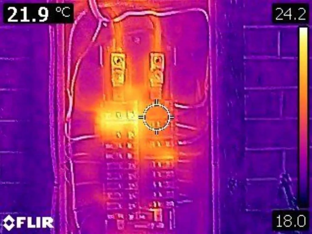 Thermal image of electrical hotspots