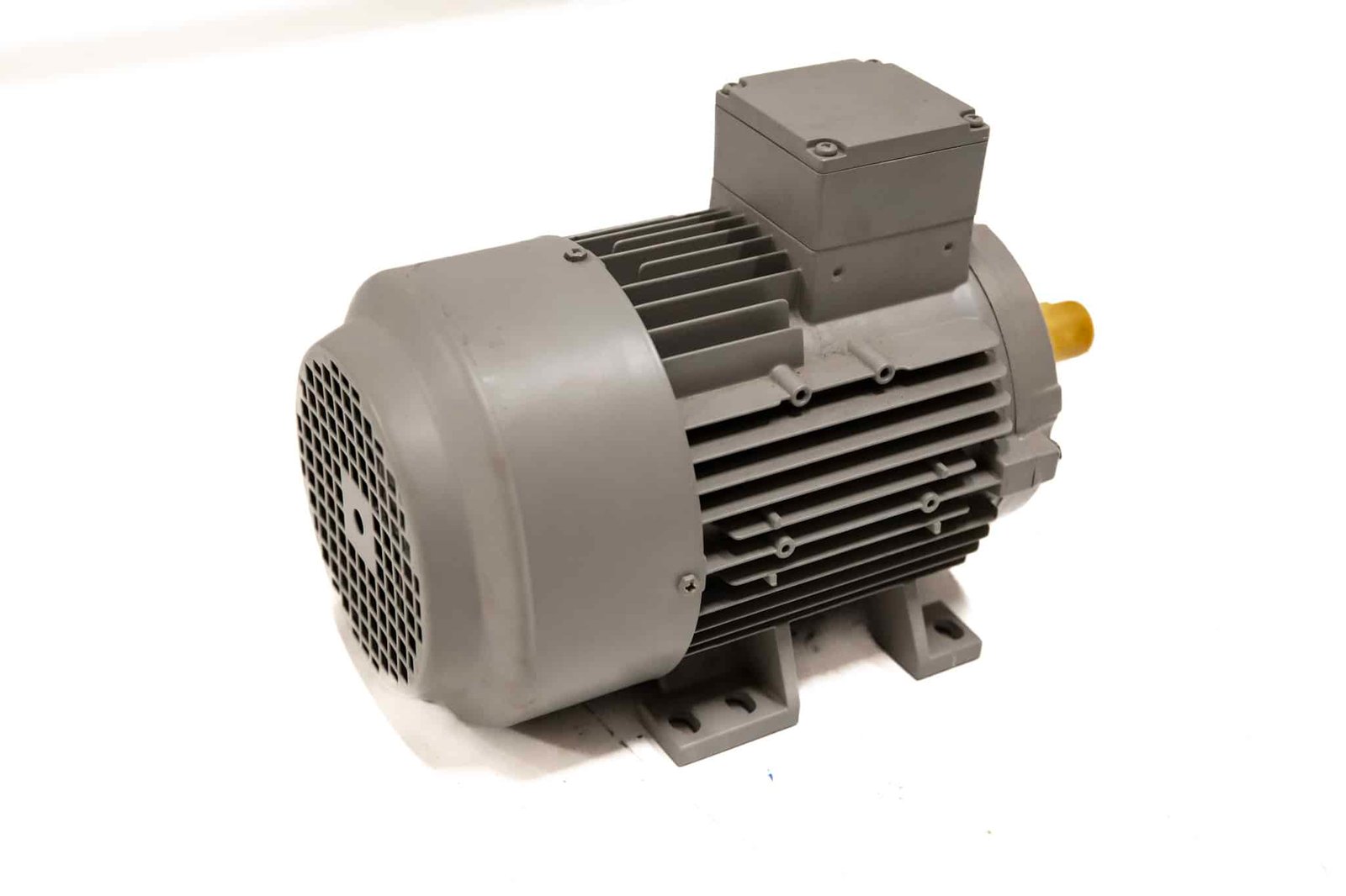 MEZ 0,37 kW 675 rpm – Erikoishidas 8-napainen vääntömoottori