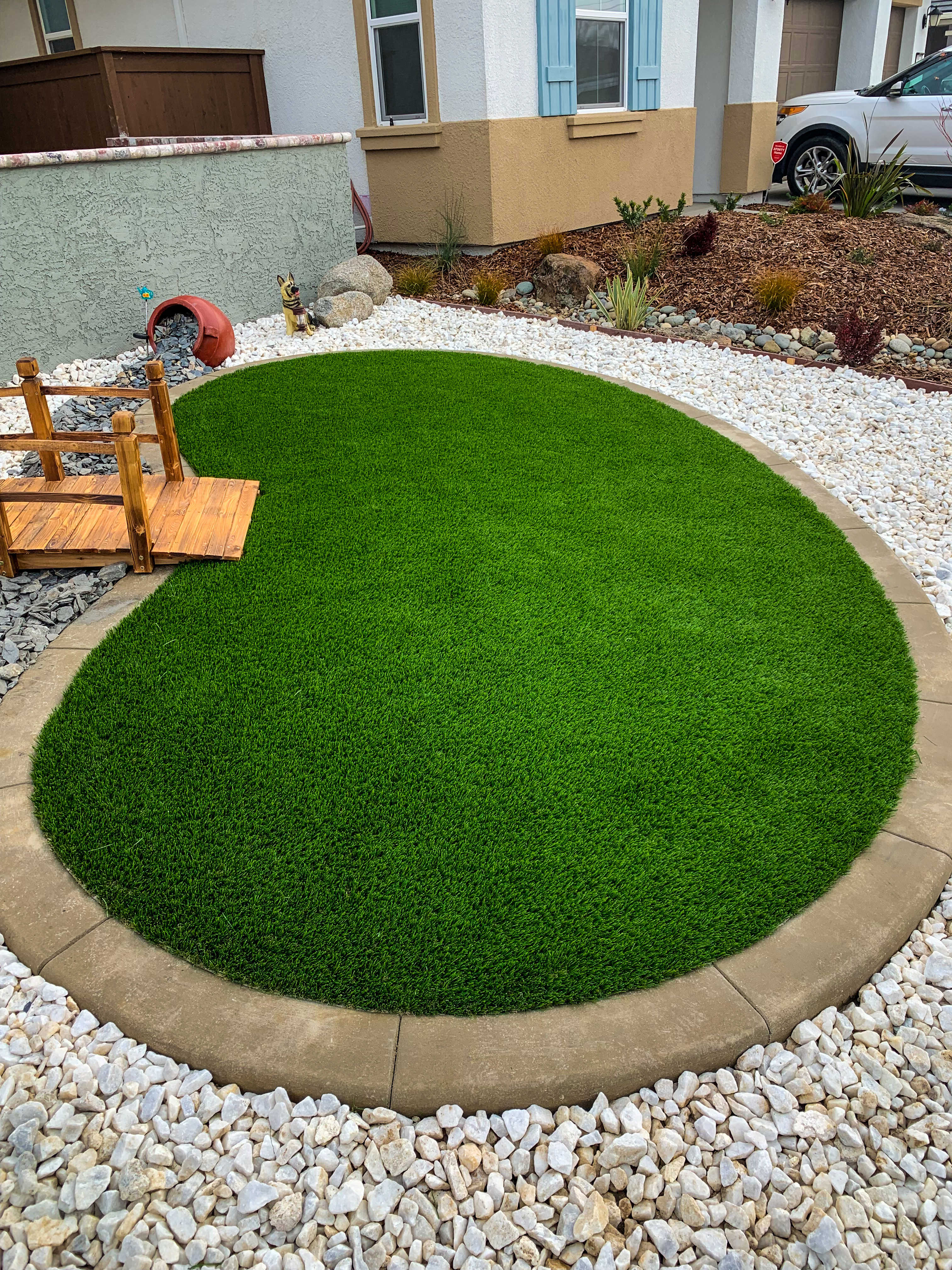 Artificial Turf & Putting Green Installation in Elk Grove & Sacramento